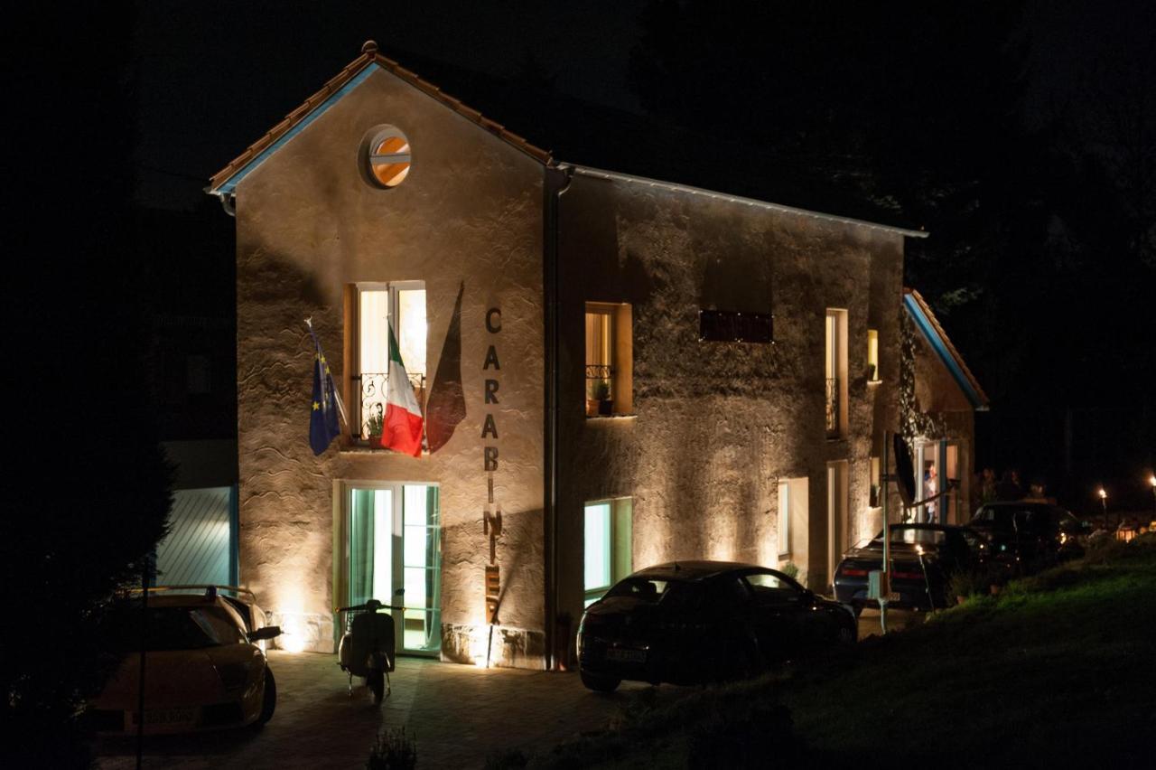 Casa Dei Carabinieri Hotell Merchweiler Eksteriør bilde